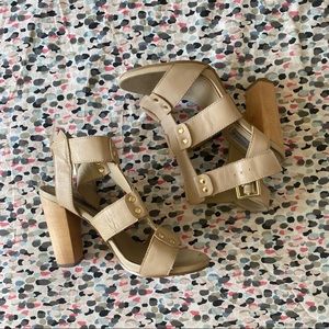 Steve Madden sz 8 “Neville” heel sandals